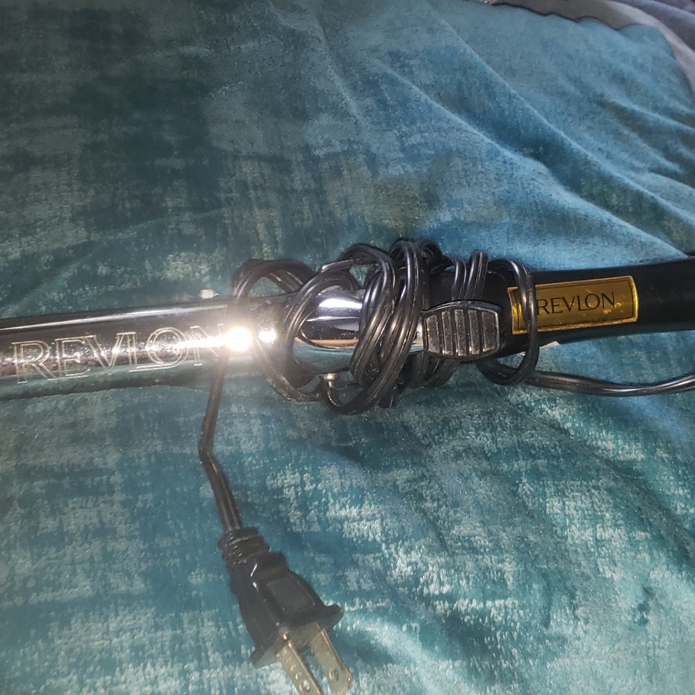 Revlon curling iron